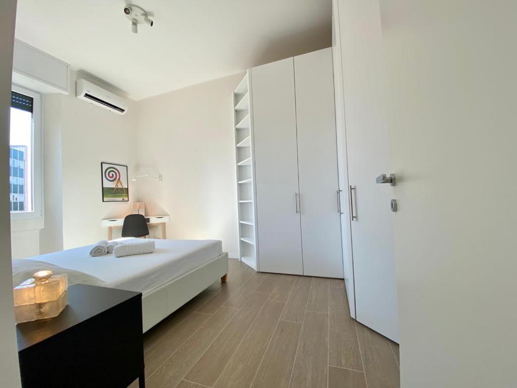 Kibilu - Viale Regina Margherita Milan Luaran gambar